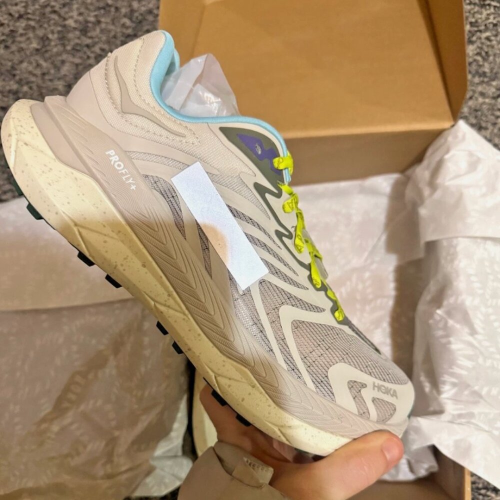 Hoka One One MAAP x HOKA Tecton X 2 Pumice Stone Limeade SOLD OUT